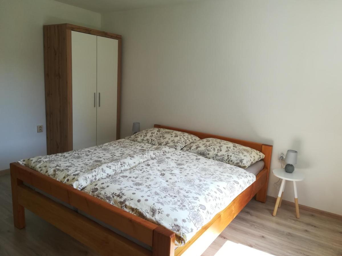 Pod Zamkom Apartment Kremnica Exterior foto